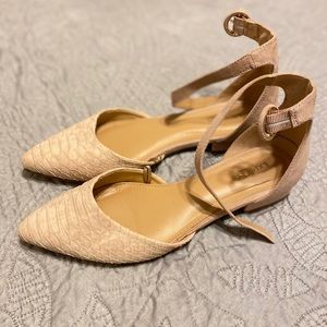 Textured Express Flats